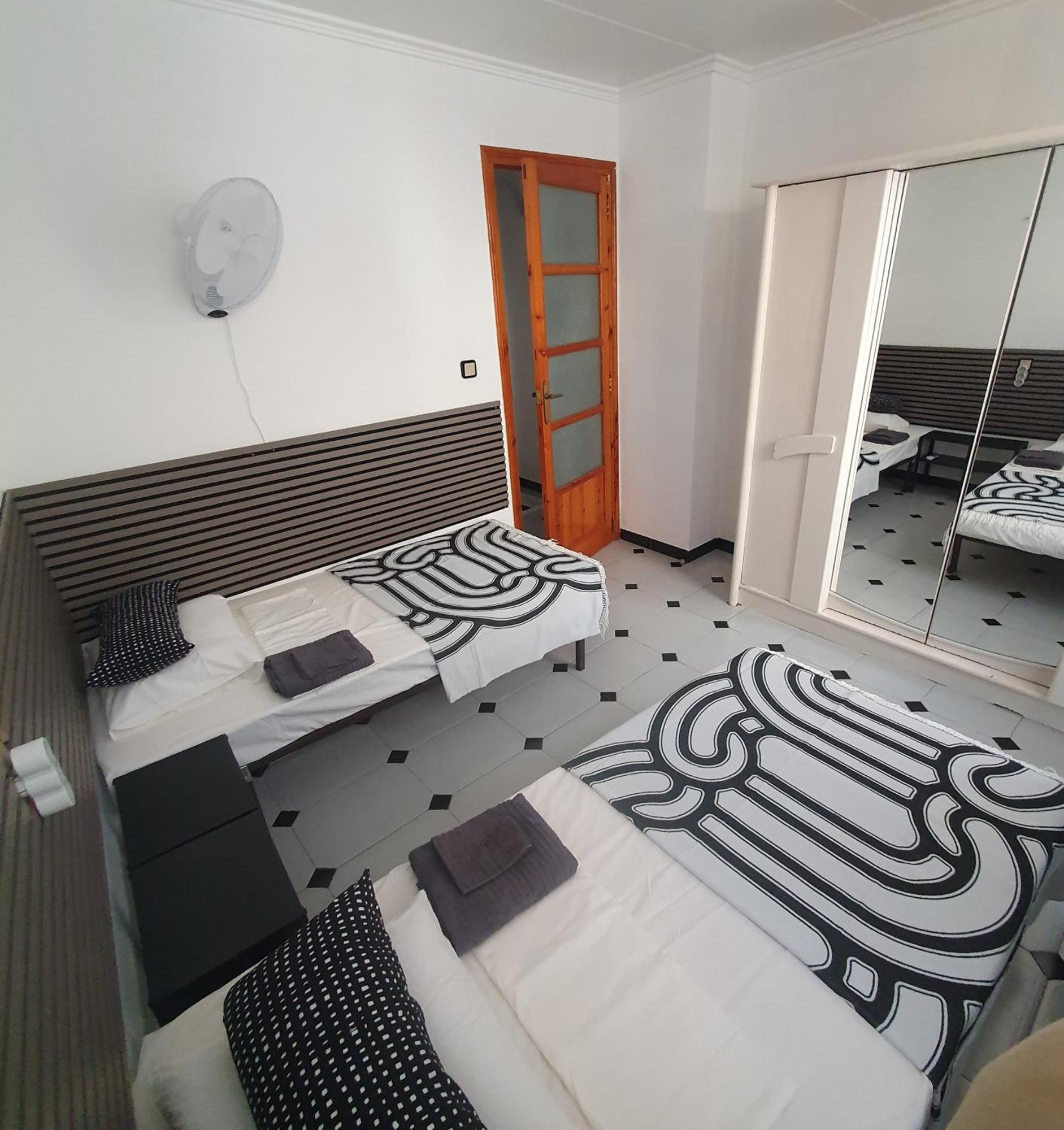 Spacious Home For A Large Group Or Family Кульера Экстерьер фото